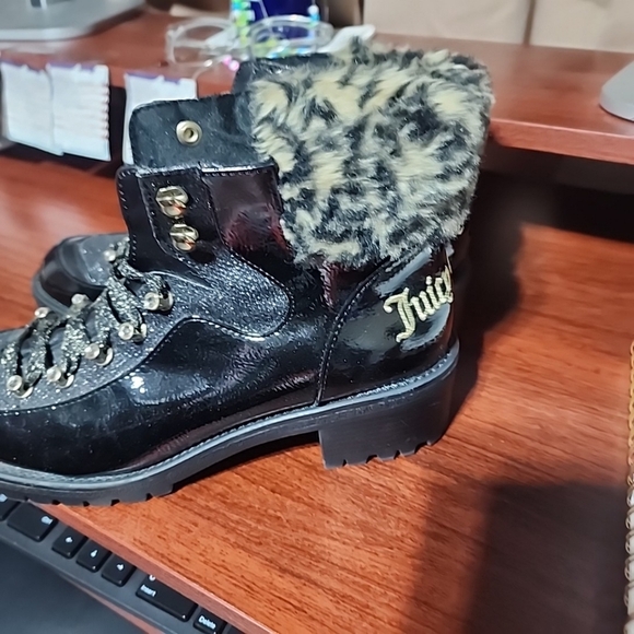 Juicy Couture Indulgence Faux Fur Combat Boots (Size 9.5M) - Picture 7 of 8